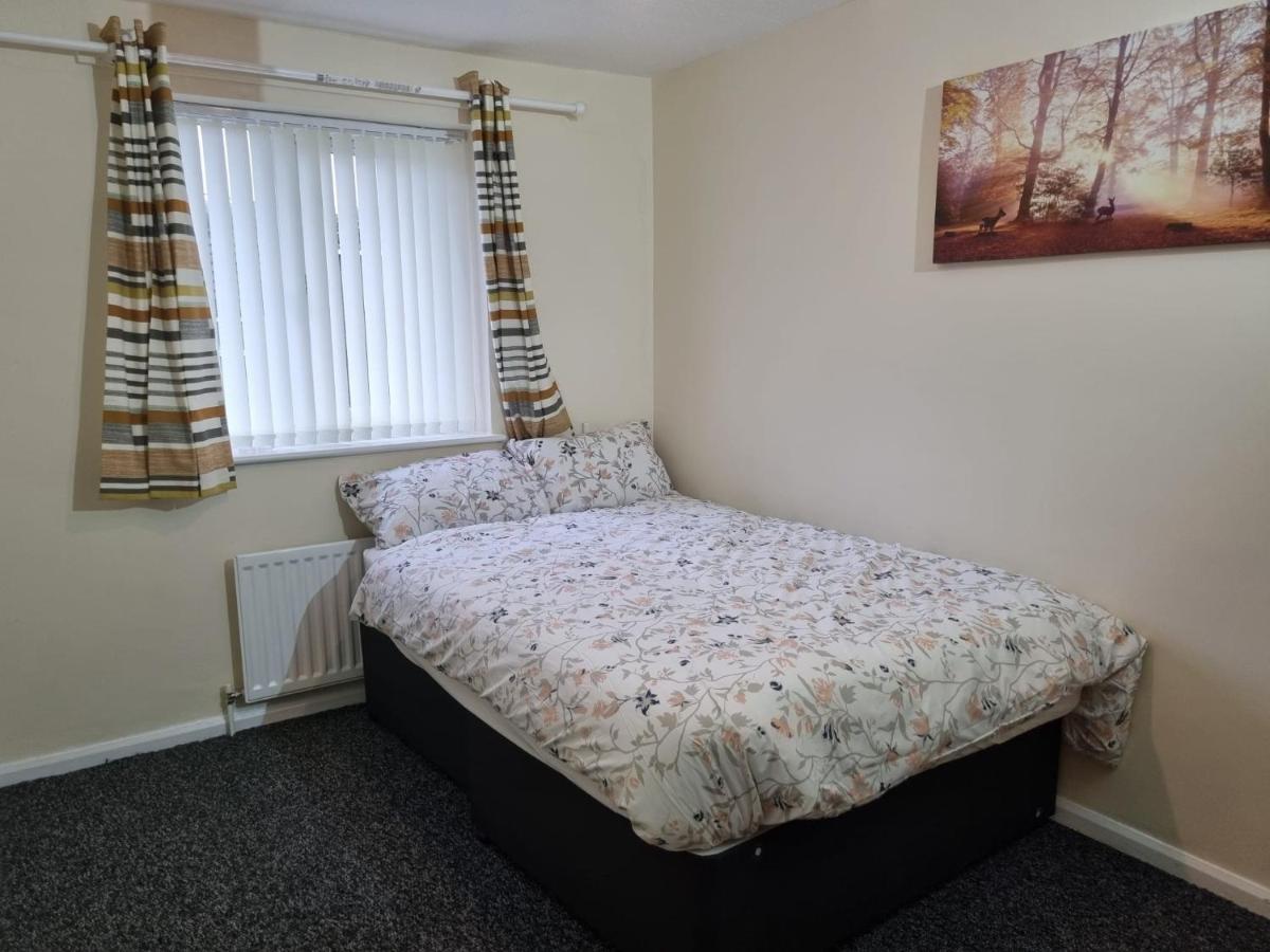 Nice Residential Within Easy Reach Of Town Manchester Kültér fotó