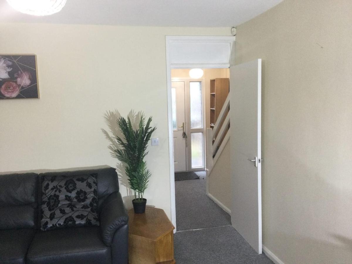 Nice Residential Within Easy Reach Of Town Manchester Kültér fotó
