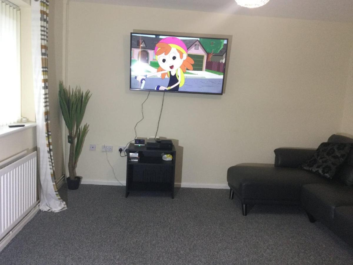 Nice Residential Within Easy Reach Of Town Manchester Kültér fotó
